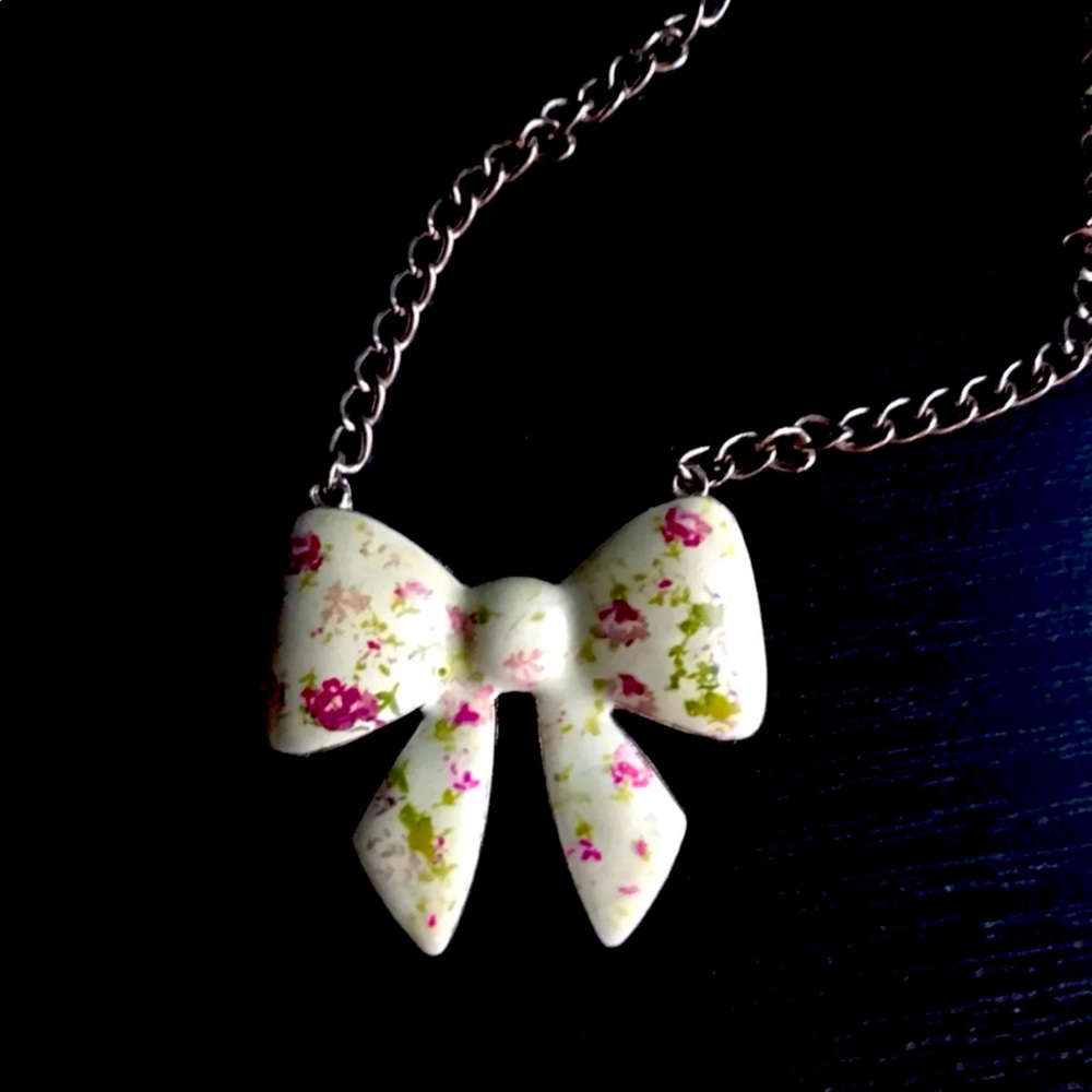 Bow Jewelry/Scarf Bundle